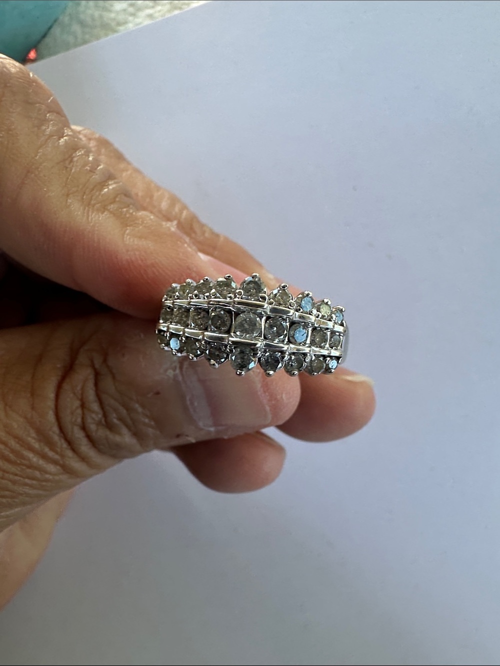 10K White Gold And Diamond Ring